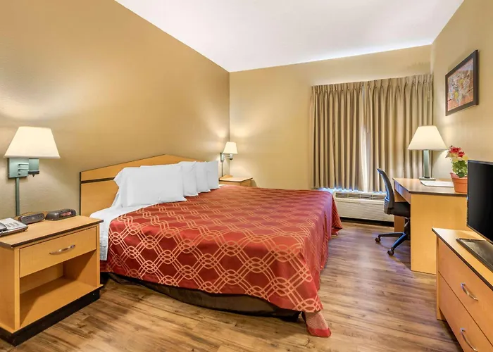 Econo Lodge Airport/Colorado Springs